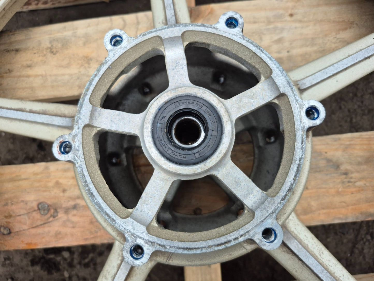 1993 Yamaha Xv750 Wheel Rim W/ Tire Front & Rear Pair R 19 R 15 OEM