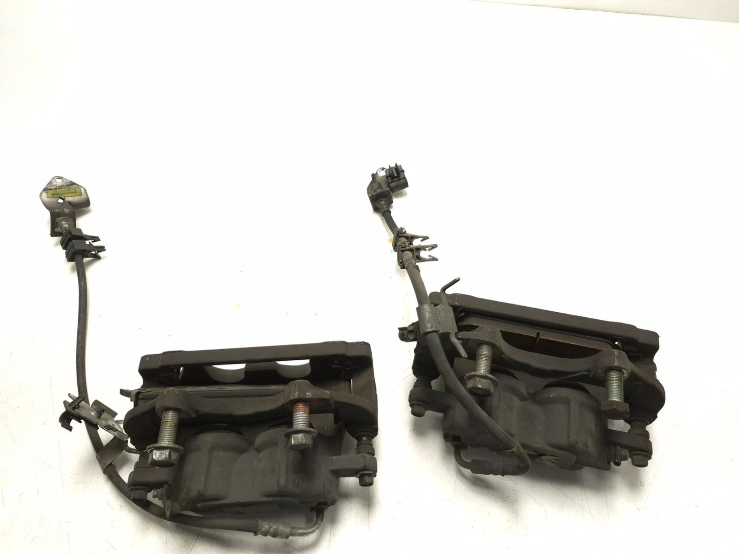 2020 Dodge Challenger Front Brake Caliper Left & Right Pair OEM