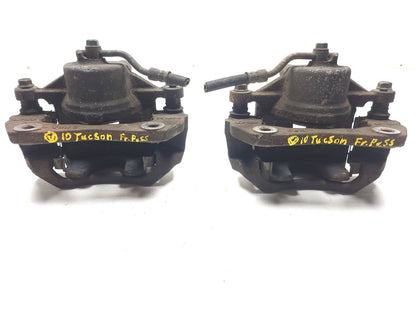 2010 - 2015 Hyundai Tucson Front Brake Caliper Left & Right Pair OEM