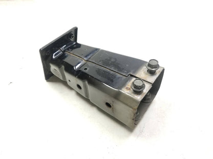 2010 - 2016 Cadillac SRX Bumper Energy Absorber Bracket Front Left & Right OEM