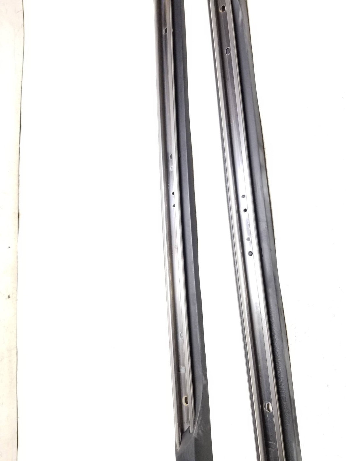 2011 - 2022 Jeep Grand Cherokee Luggage Roof Rack Rail Left & Right OEM