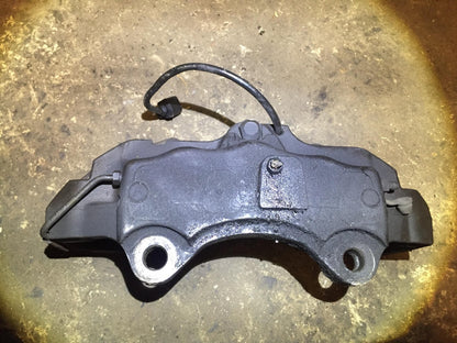2004 Porsche Cayenne Brake Caliper Front Passenger Side Right OEM