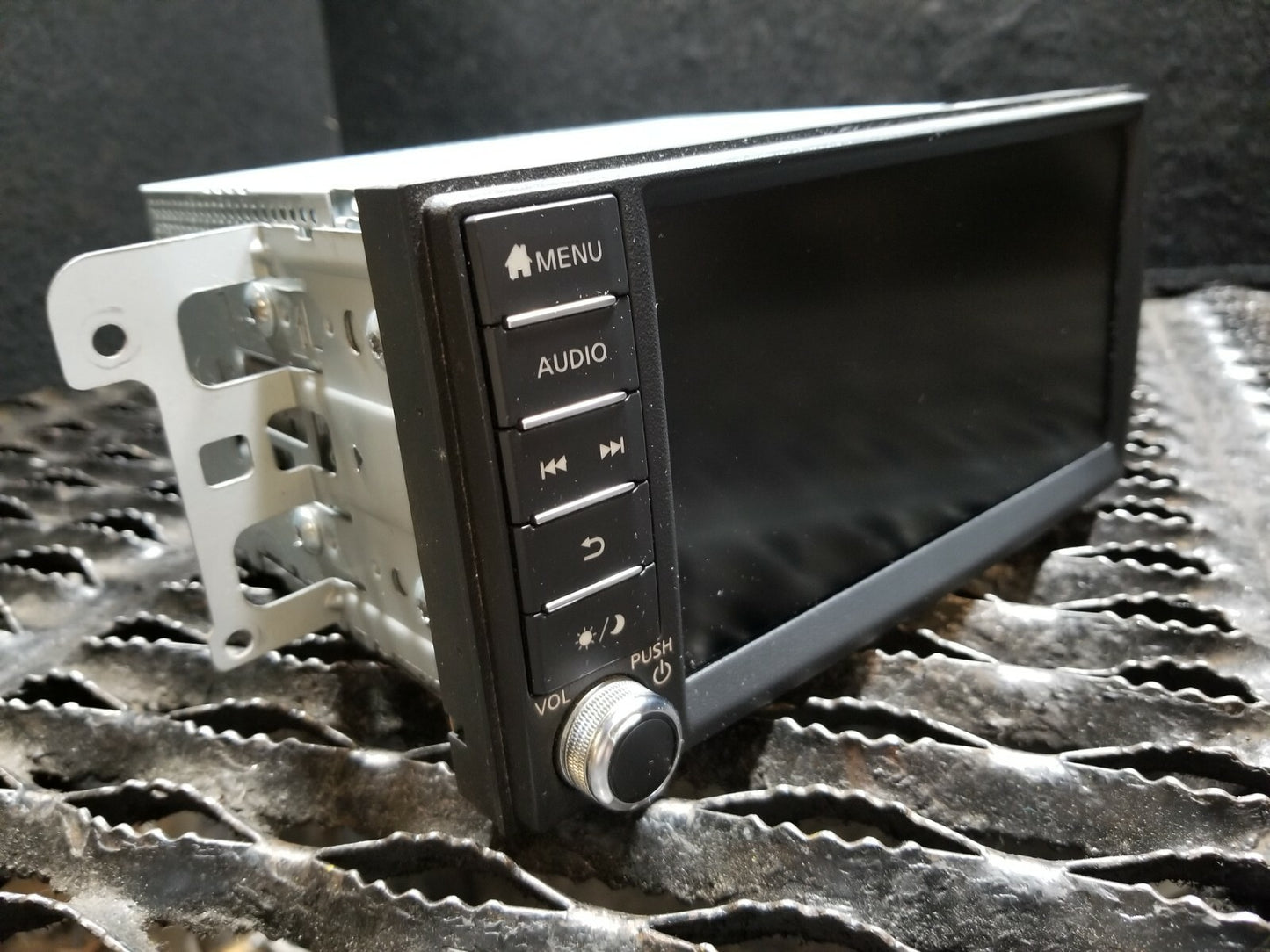 18 19 Nissan Sentra Touch Screen Radio AM FM Bluetooth Multi Media OEM