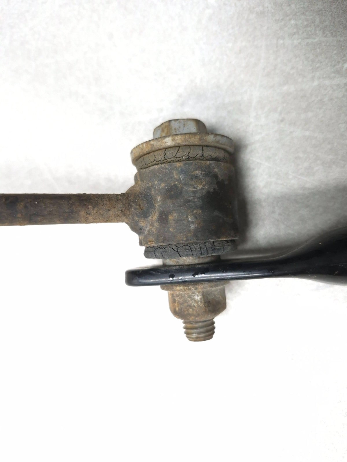 2018 Chrysler 300 Rear Sway Bar Stabilizer OEM