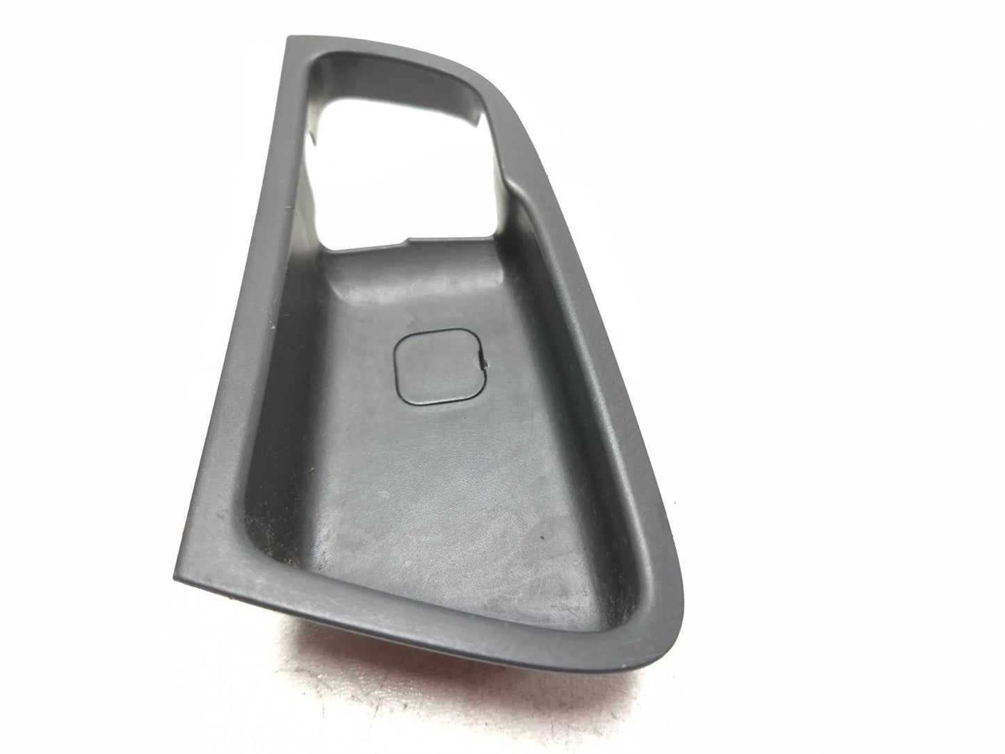 2014 Hyundai Accent Interior Door Handle bezel Trim cover 4pcs OEM