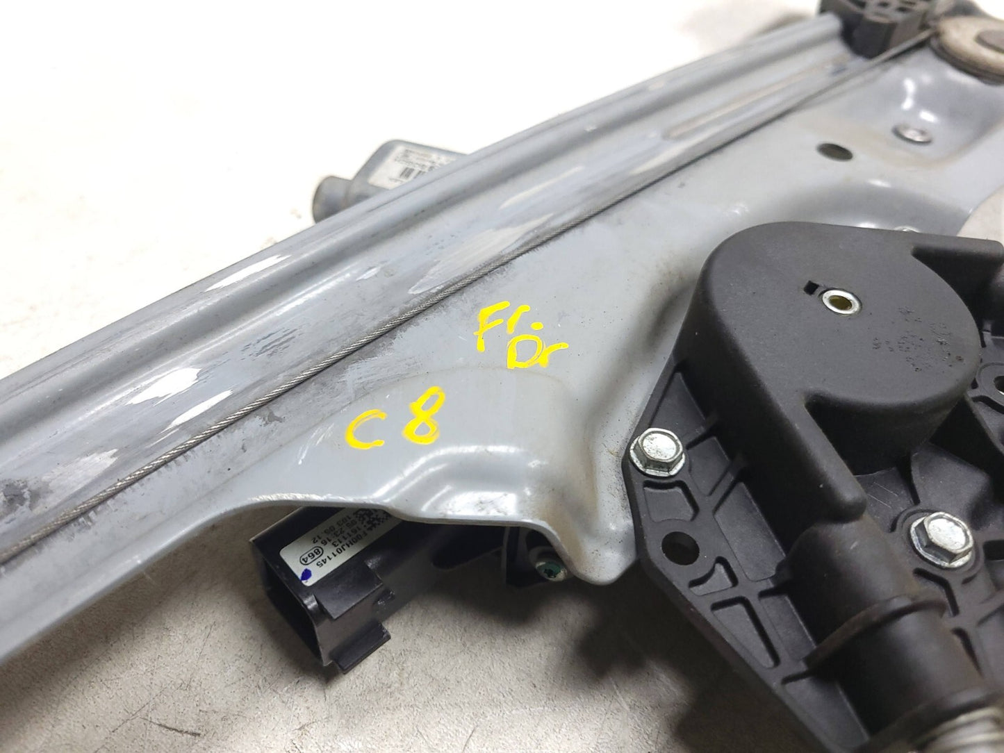 14-19 Chevrolet Silverado 1500 Window Regulator & Motor Front Driver Side Lh OEM