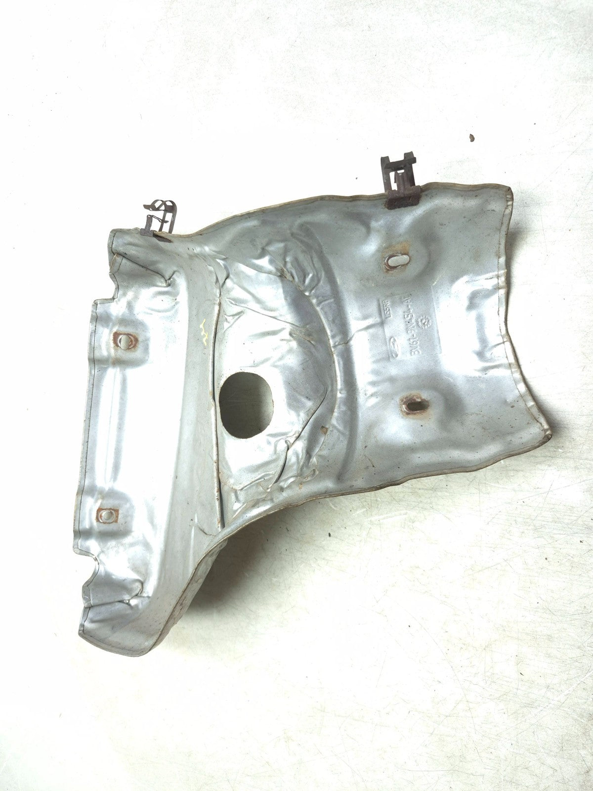 2016 Ford Transit Connect Exhaust Manifold Heat Shield 2.5l OEM