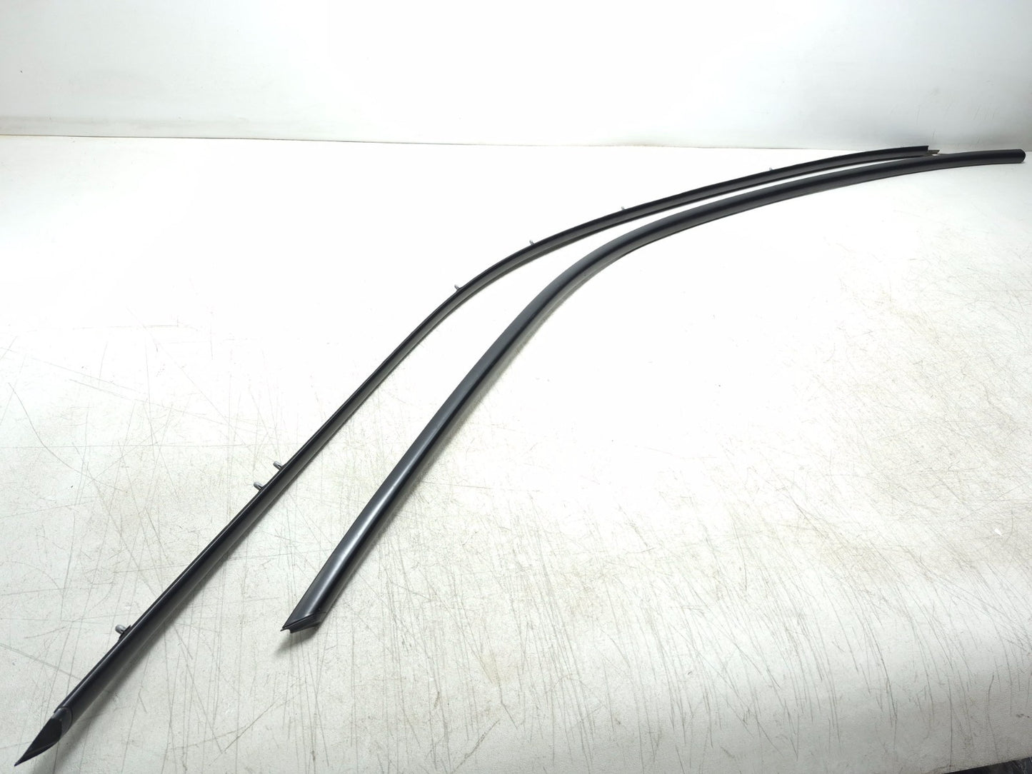 2013 BMW 328i F30 Sedan Upper Door Frame Molding Left & Right OEM