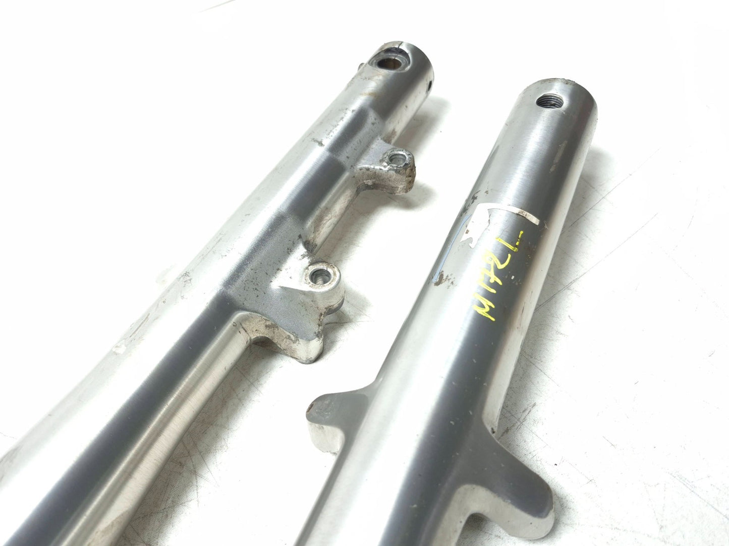 1999 Yamaha V Star Xvs650 Classic Front Suspension Fork *straight* OEM