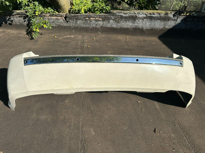06 07 08 09 10 Jeep Grand Cherokee 5.7l Rear Bumper Cover OEM * Paint: Pw1 * ✅