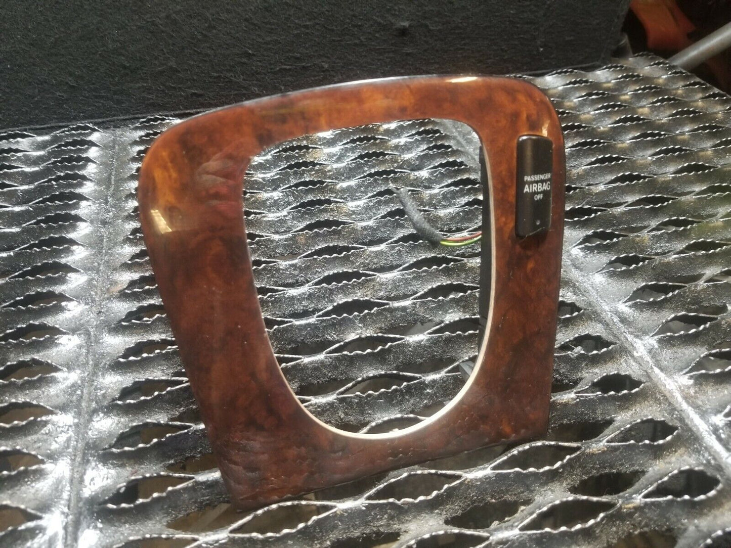 00 01 02 06 Mercedes W220 S430 S500 Center Console Shifter Trim Bezel OEM #109
