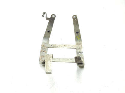 2006 - 2009 Suzuki Boulevard C50 Vl800 Front Fender Brace Bracket  OEM