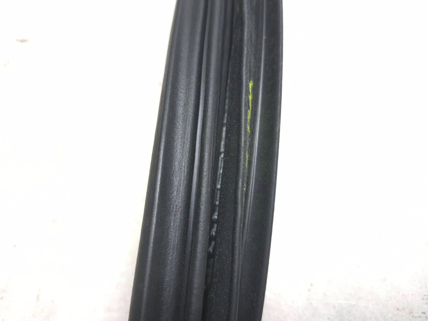2007 Honda Fit Rear Door Weatherstrip Seal Passenger Side Right 4pcs OEM