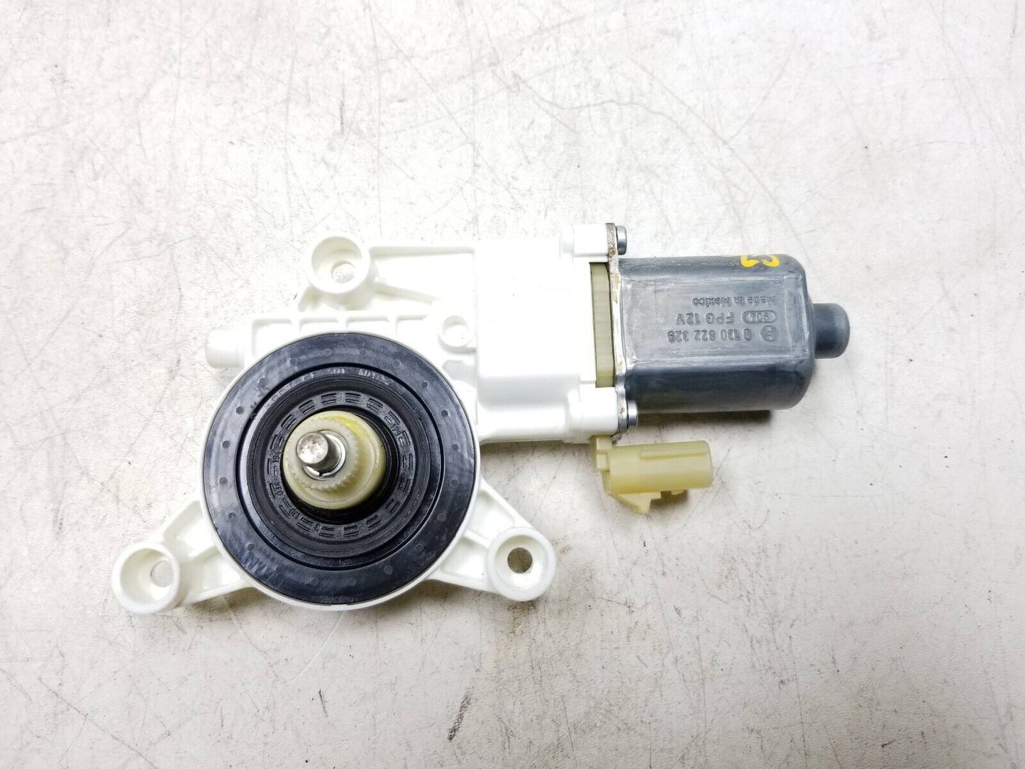 2011-2014 Chrysler 200 Sedan Window Motor Rear Passenger Side Right OEM