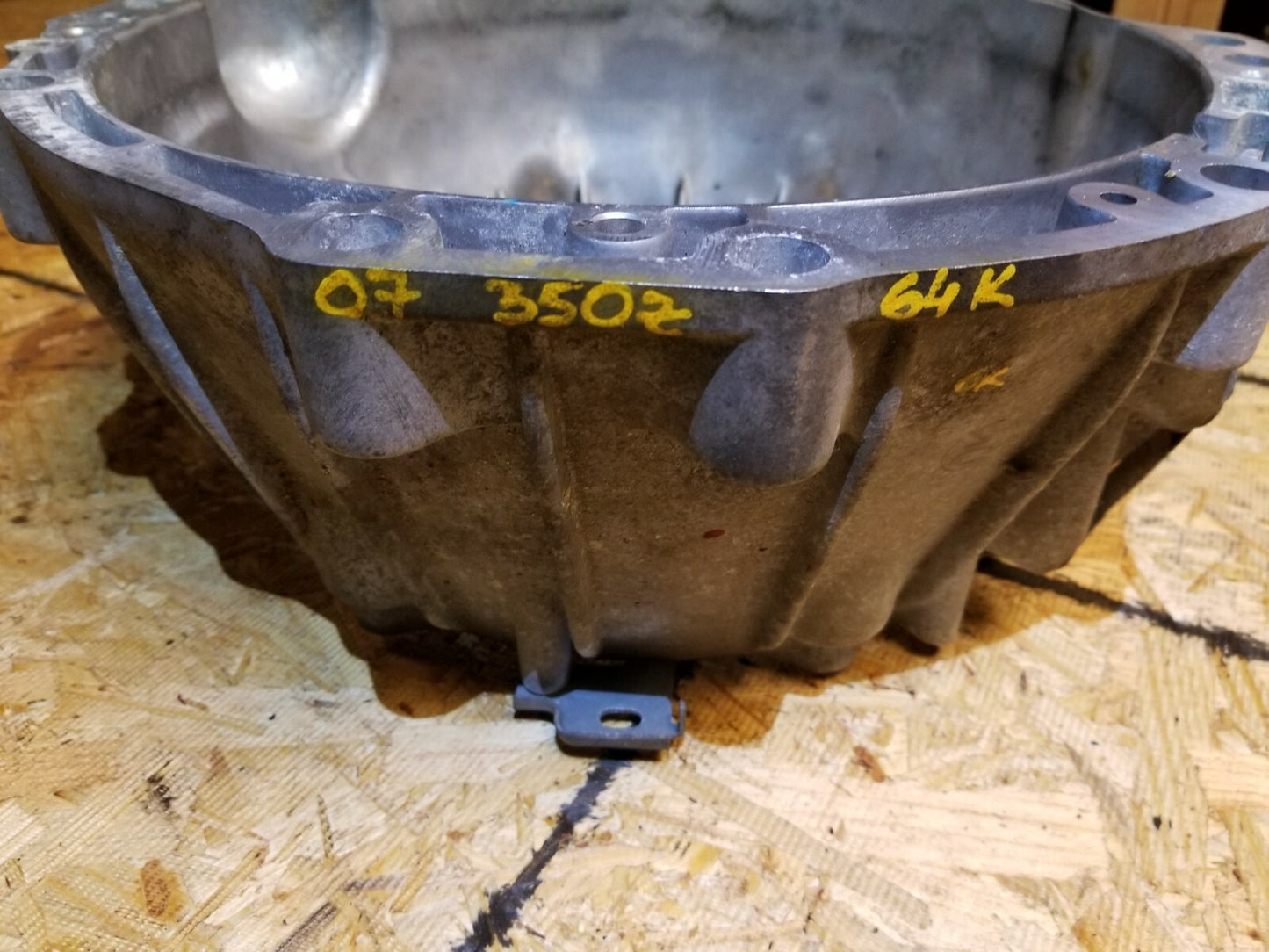 2007 Nissan 350z Automatic Transmission Converter Housing OEM