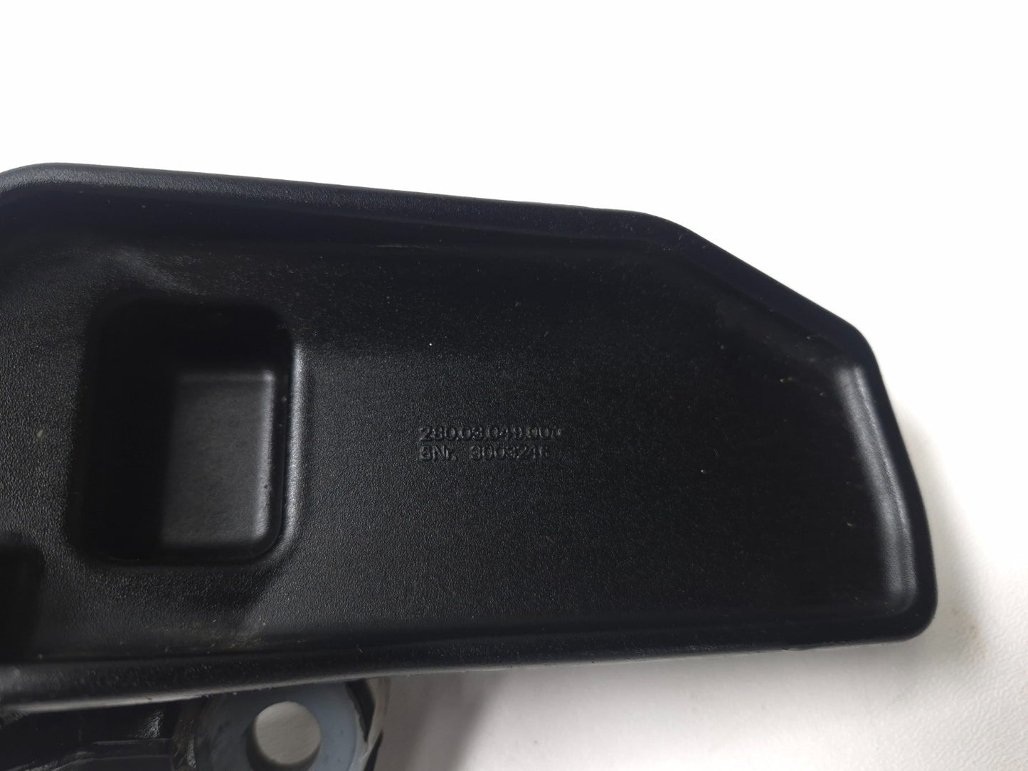 2018 Husqvarna Svartpilen 401 Right Footrest Mount W/ Brake Cylinder W/pedal OEM
