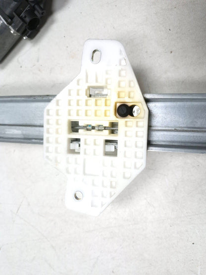 2014 Hyundai Accent Rear Right Window Regulator & Motor OEM