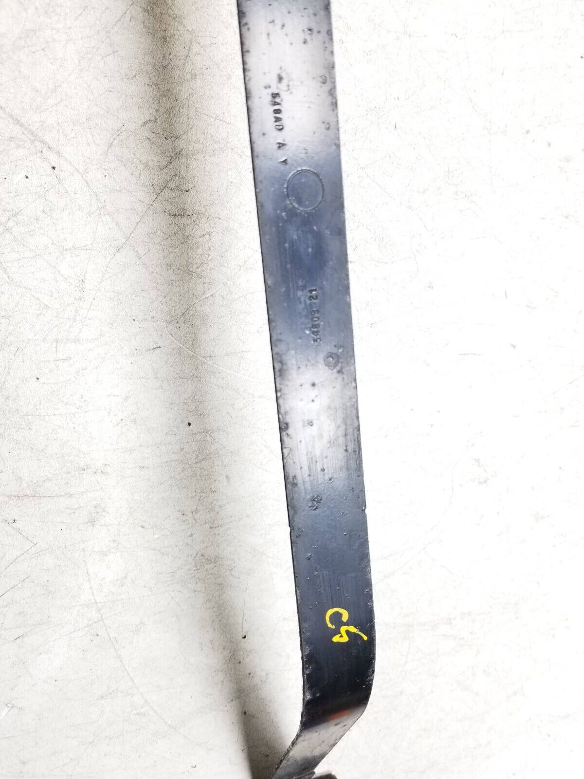 2007 - 2012 Dodge Caliber Sxt Fuel Tank Strap Pair OEM