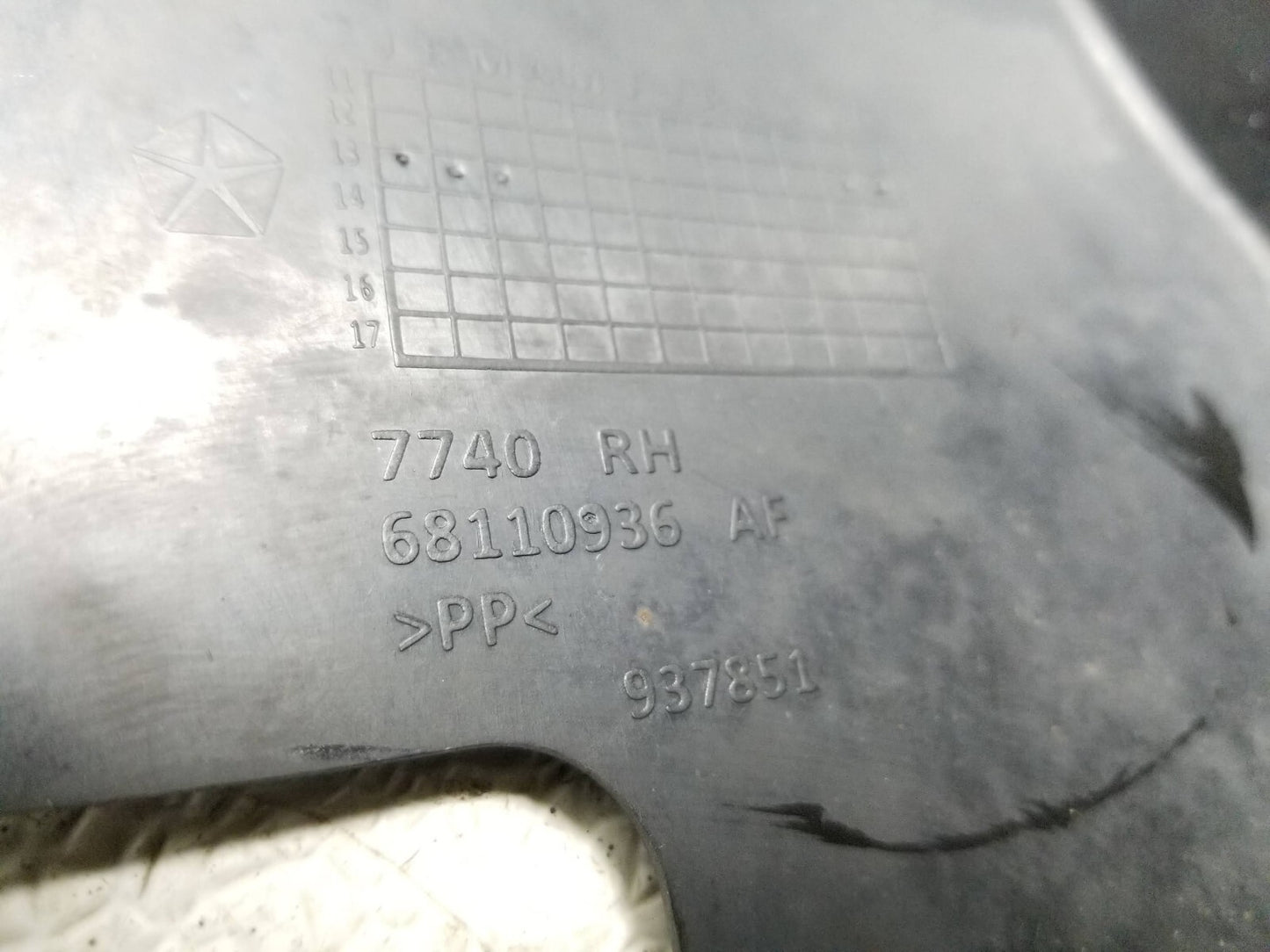 2013 Dodge Dart Rear Bumper Floor Pan Splash Shield Cover 2pcs OEM
