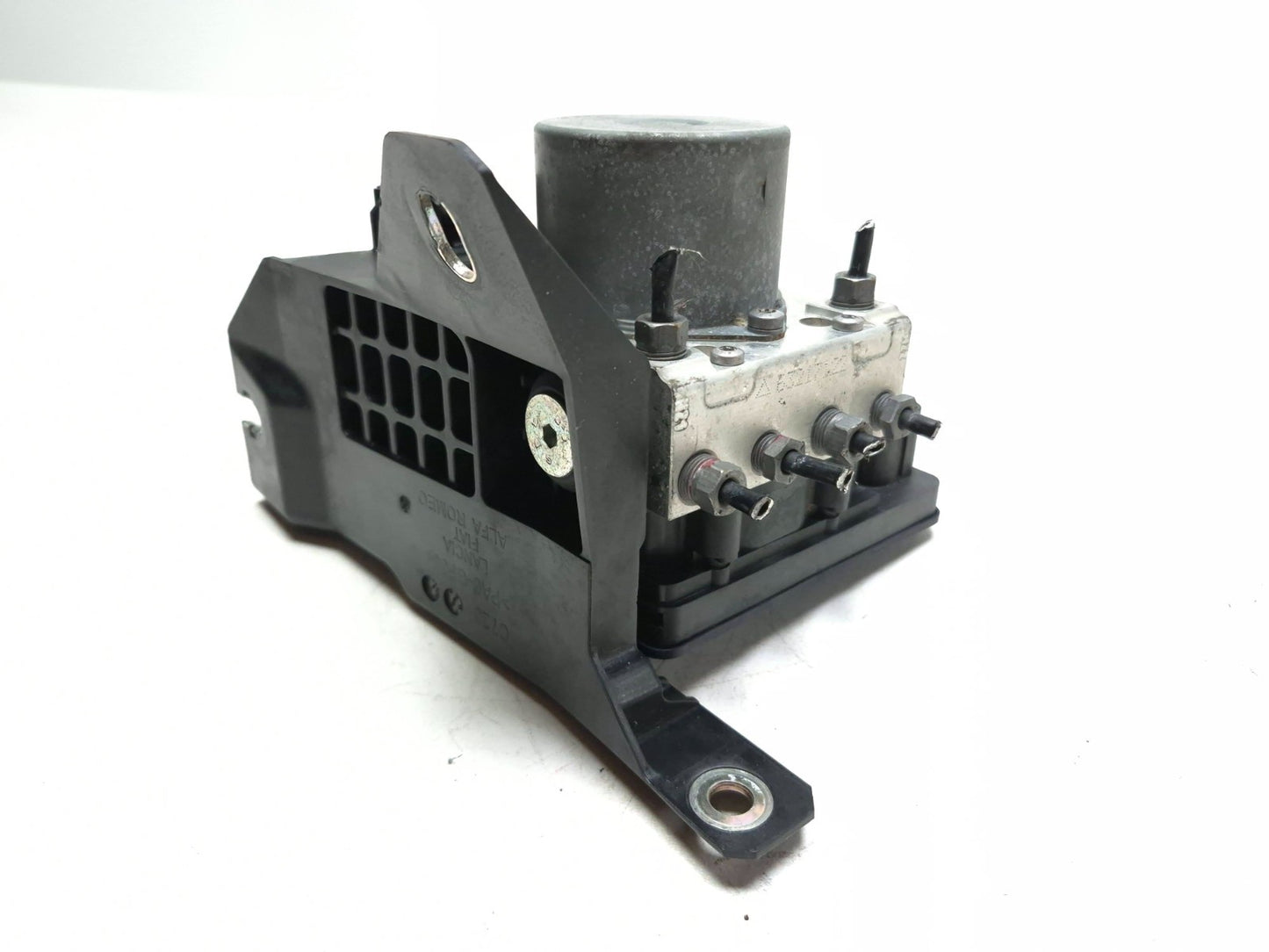 2014 Fiat 500l ABS Anti Lock Brake Pump OEM
