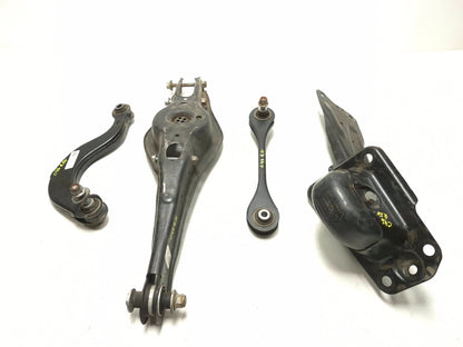 2015 Volkswagen Golf Rear Control Arm Driver Side Left 4pcs OEM