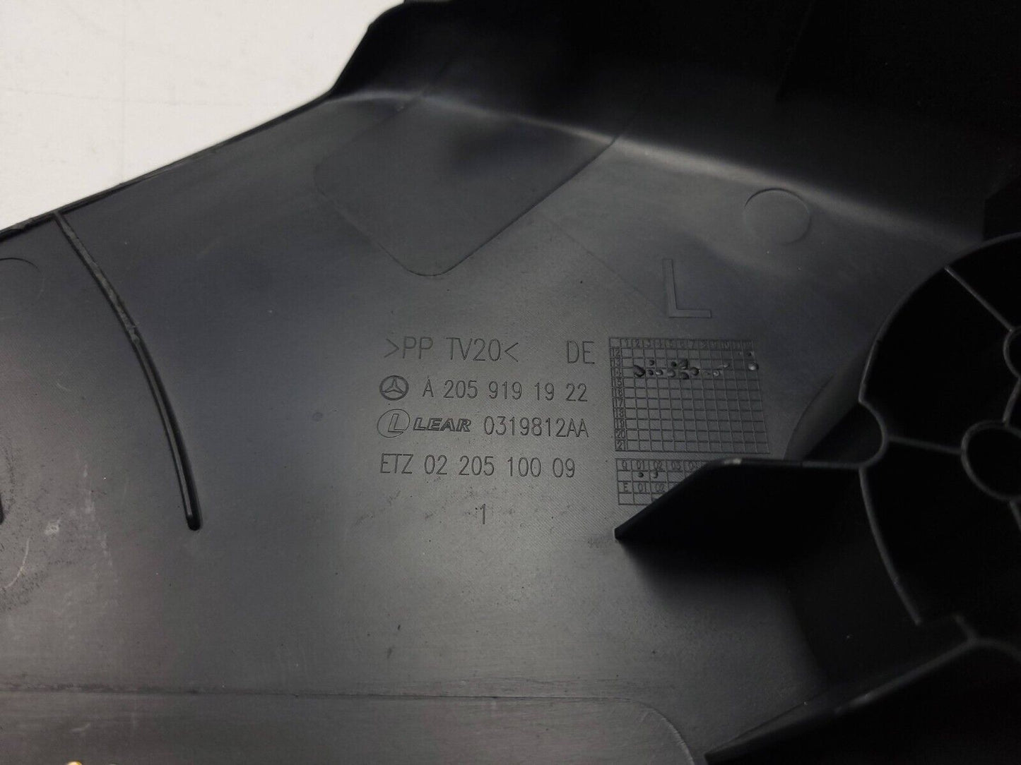 2015-2020 Mercedes C300 W205 Front Driver Seat Side Trim Cover OEM