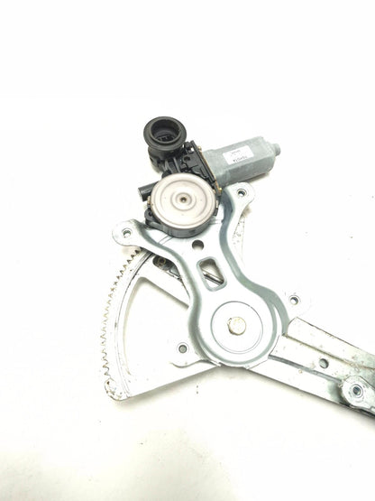 2004 Toyota Corolla Front Door Window Motor Regulator Passenger Side Right OEM