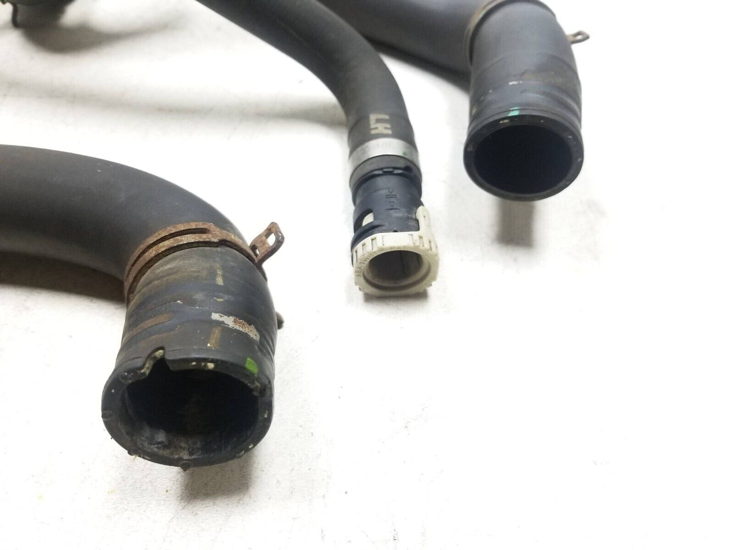 12 - 14 Ford Focus Radiator Coolant Hose Pipe OEM