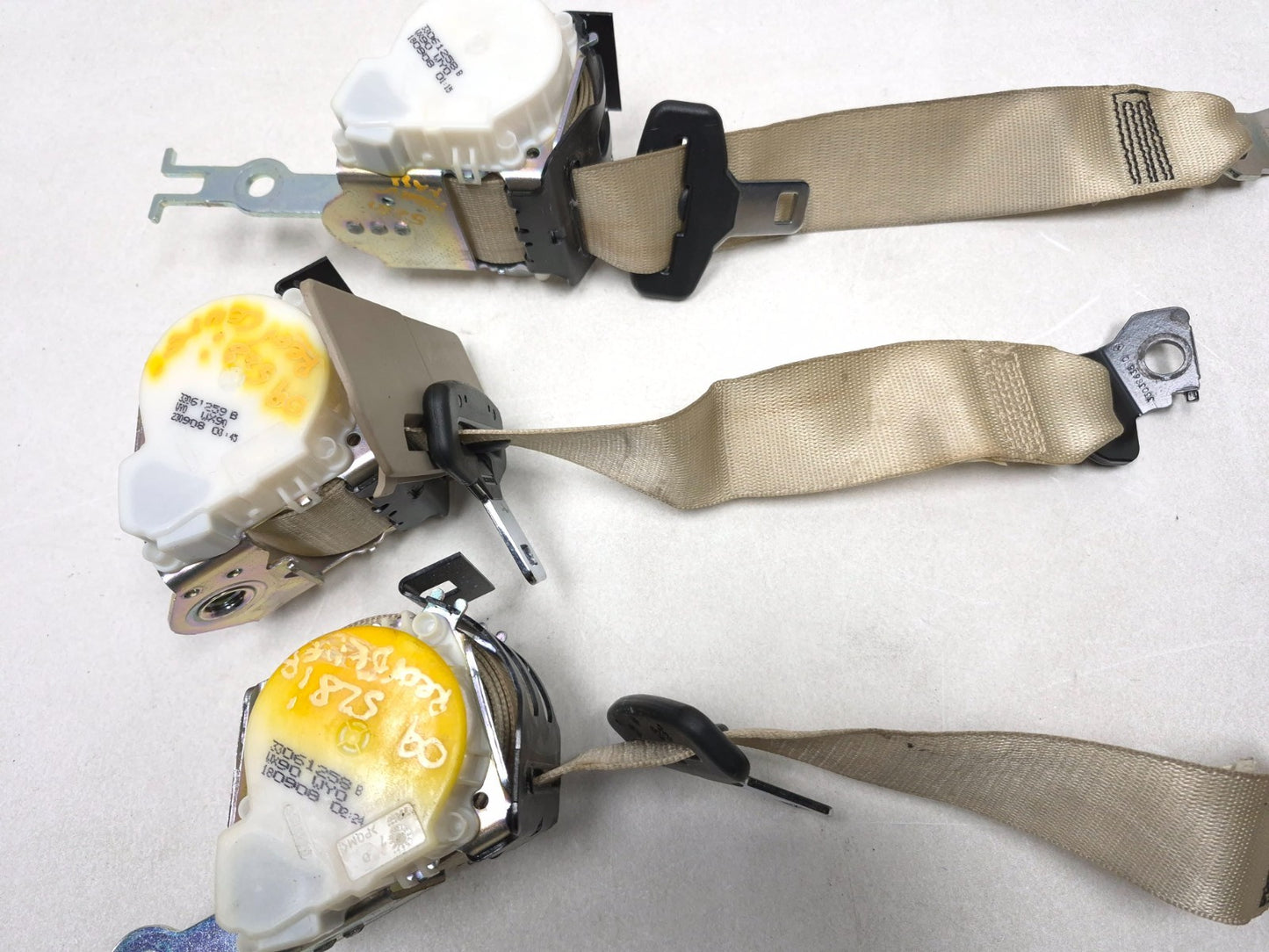 2007 BMW 530i E60 Rear Seat Belt Retractor Left &center & Right OEM