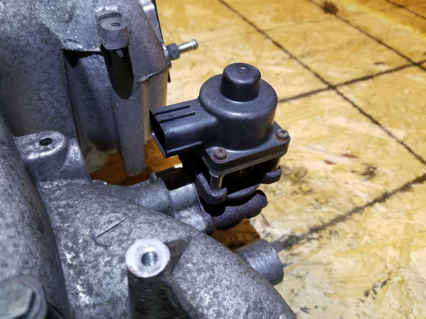 2009 Subaru Forester Intake Manifold OEM
