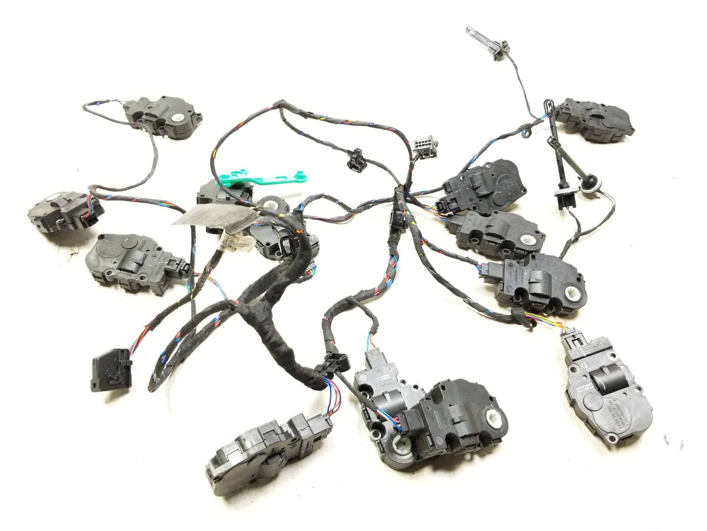 2014 BMW X5 F15 HVAC Flap Vent Actuator Servo Motor & Wire Harness OEM