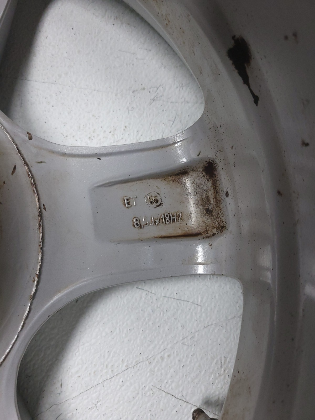 2004 Porsche Cayenne Rial Alloy Wheel Rim 18" 18x8.5j  2pcs *aftermarket*