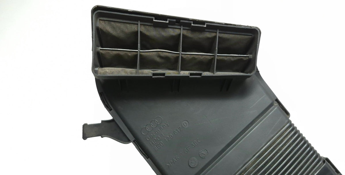 2007 Audi A4 B7 2.0t Air Box Cleaner Duct OEM