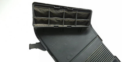 2007 Audi A4 B7 2.0t Air Box Cleaner Duct OEM
