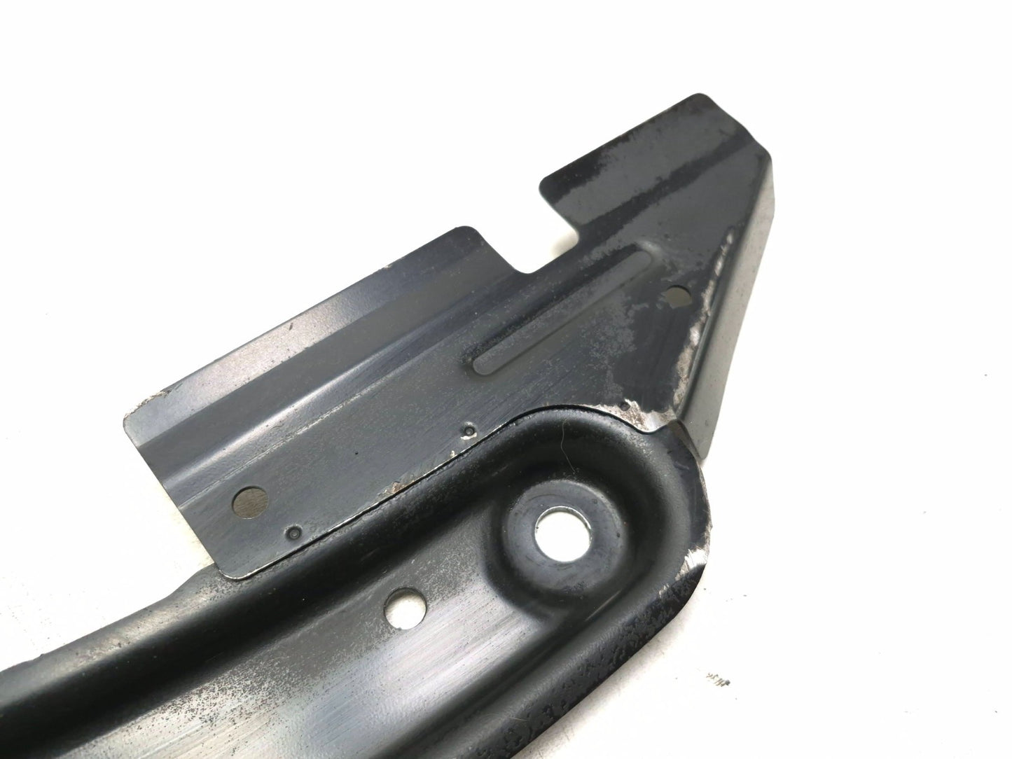 2012 Volvo C30 Crossmember Brace Exhaust Support Bracket 3m51-r10684-af OEM