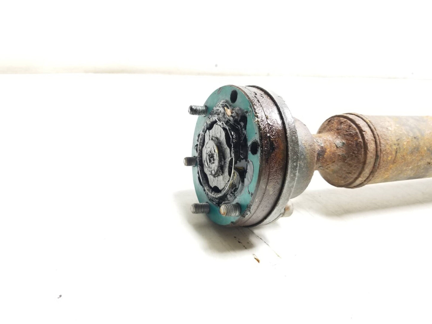 2009 - 2012 Audi Q5 Rear Drive Shaft Automatic Transmission OEM