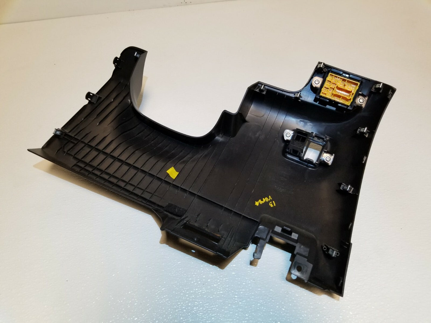 13 14 15 16 Nissan Versa Sdn Left Front Upper Steering Column Trim Panel OEM