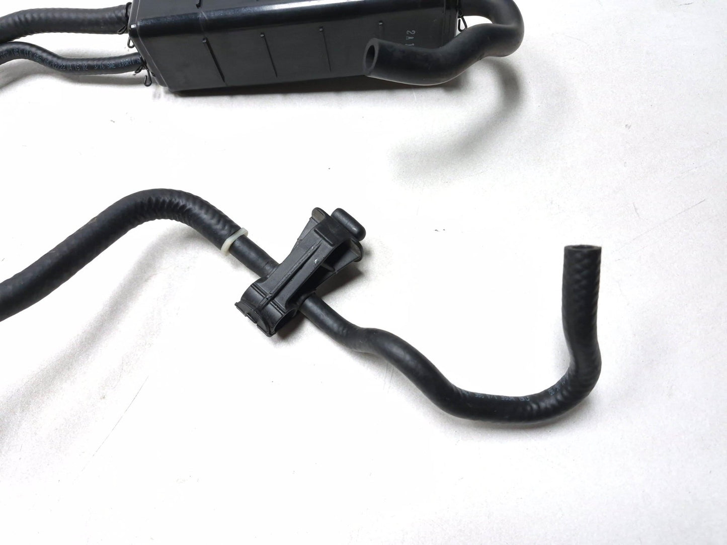 2022 Can-am Ryker 900 Evap Breather Box & Breather Air Valve Switch Solenoid OEM