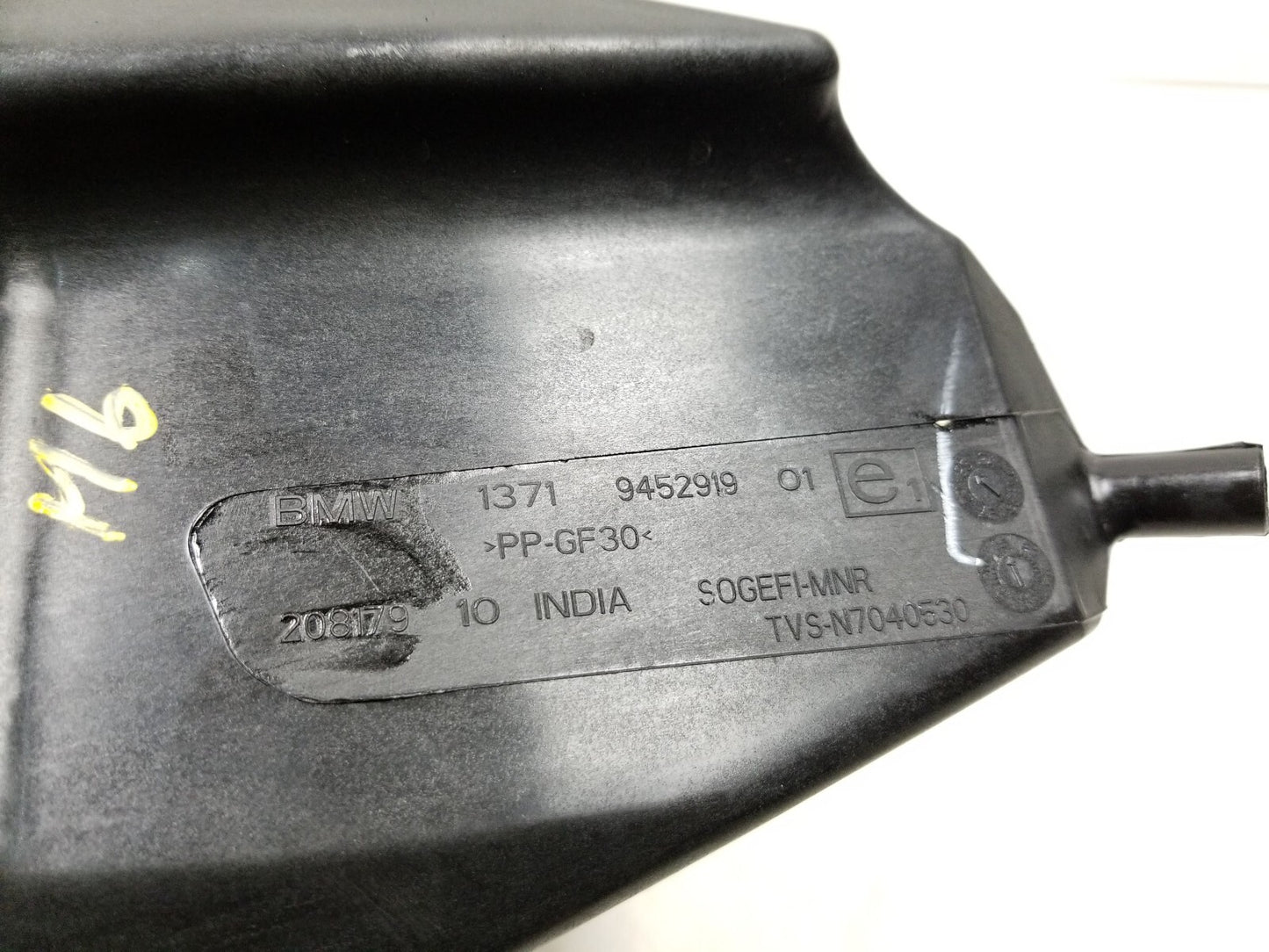 2021 - 2024 BMW G310r G310gs Airbox Air Cleaner Filter Housing OEM