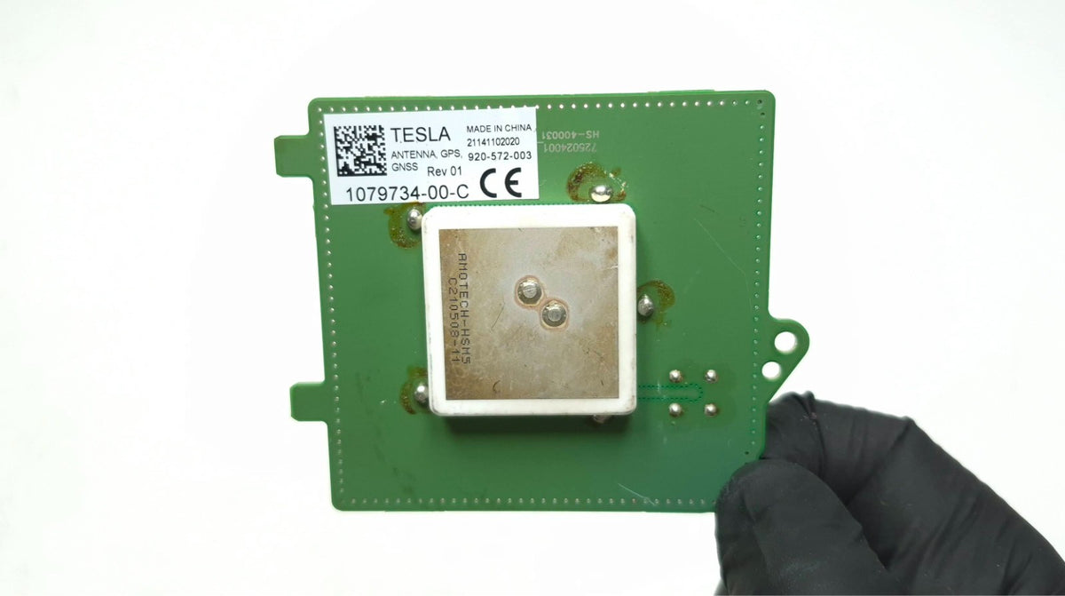 2021 Tesla Model 3 Y Gps Navigation Antenna Module 1079734-00-c OEM