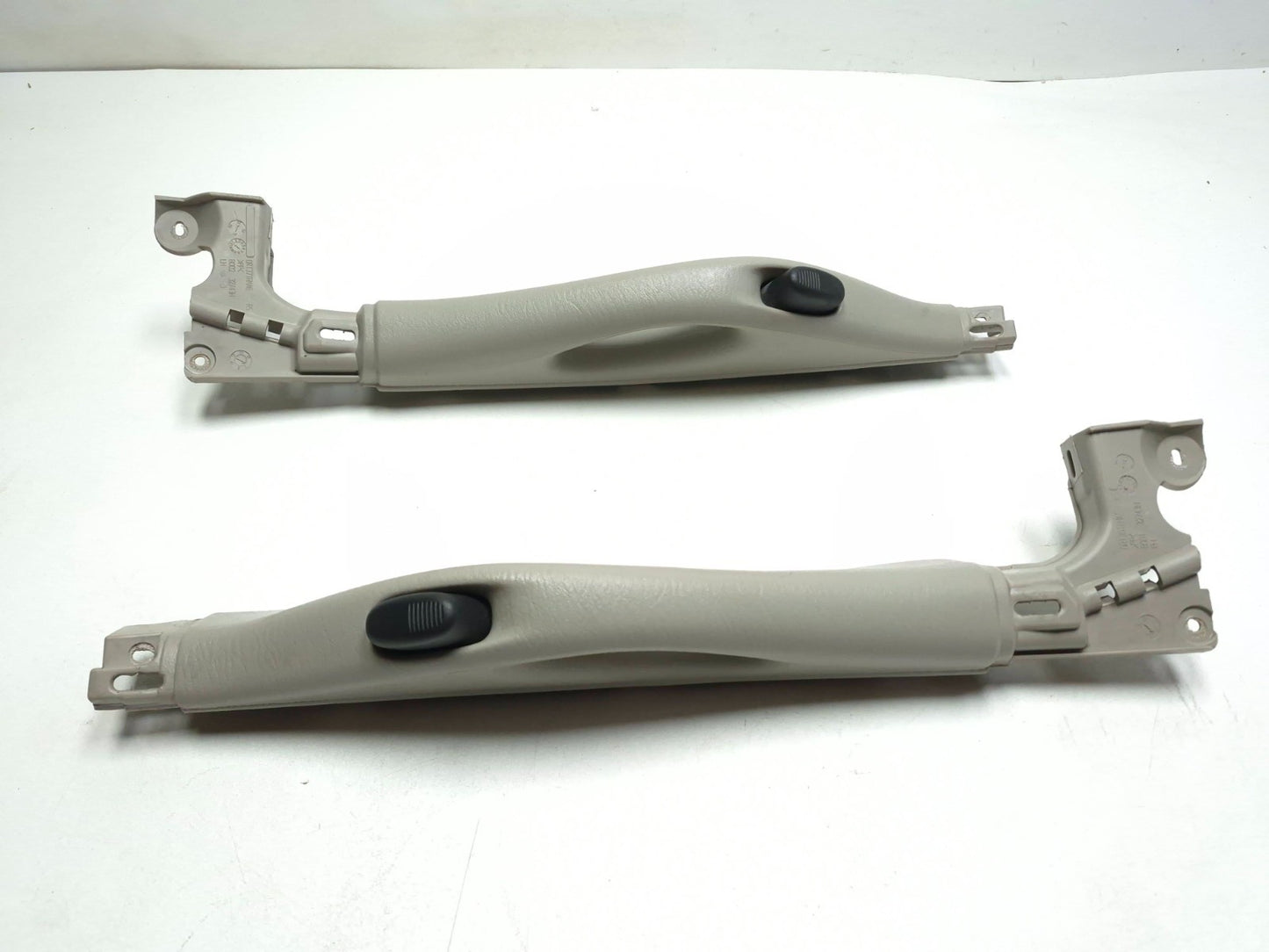 2005 Dodge Grand Caravan Sliding Door Opening Handle Left & Right Pair OEM