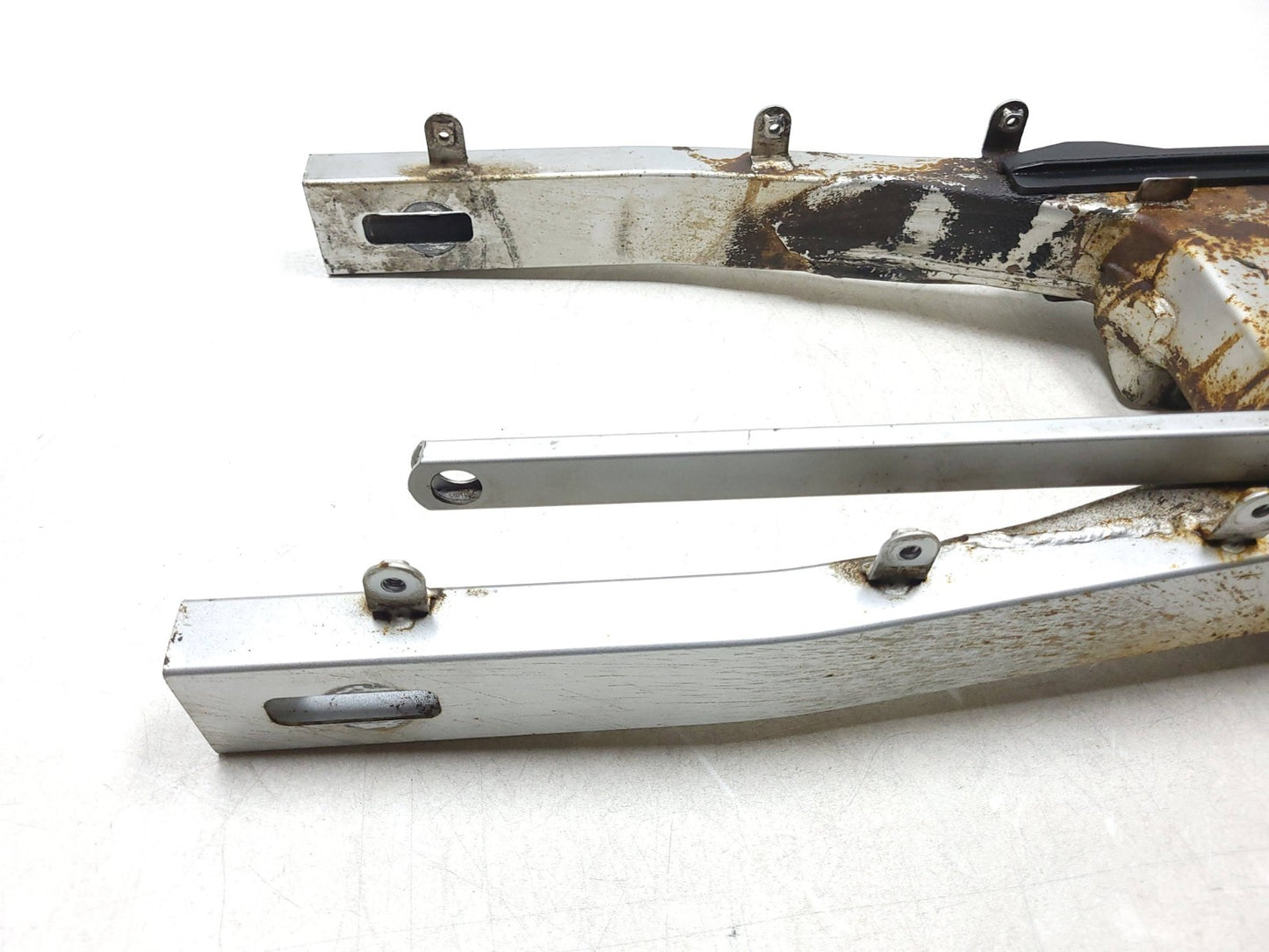 1987 1988 Honda Cbr1000f Hurricane Swingarm OEM