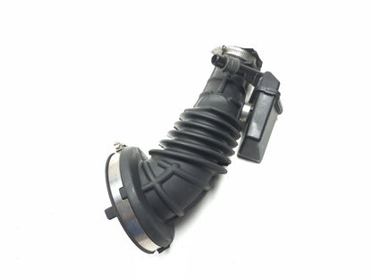 2017 Chevrolet Malibu Air Cleaner Outlet Duct 84128488 OEM