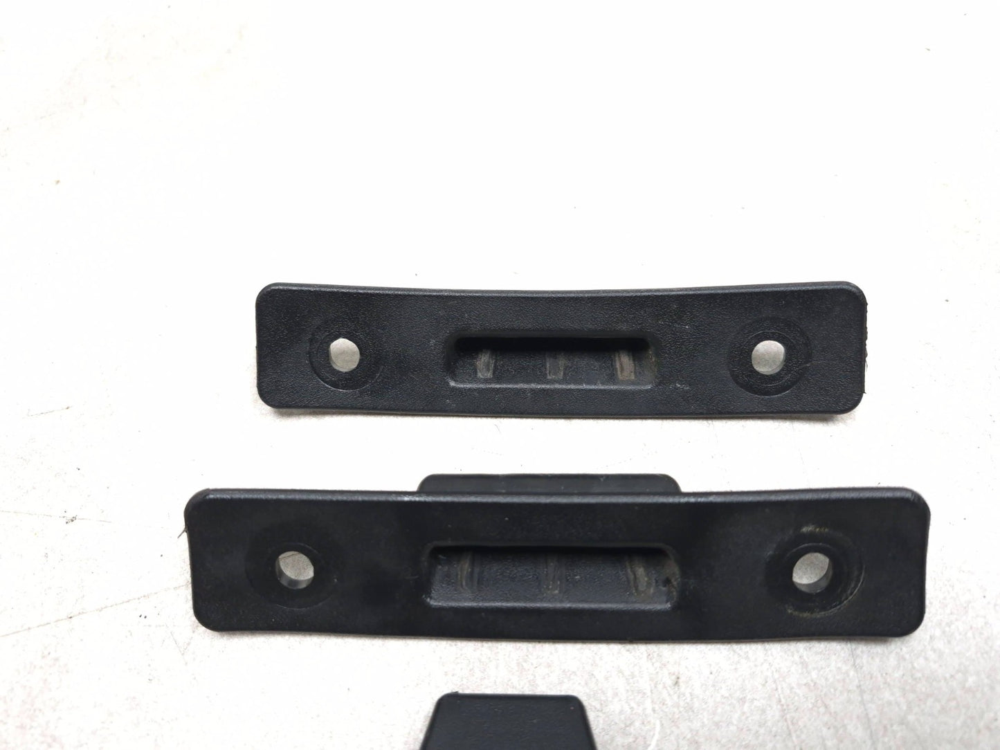 2013 Dodge Grand Caravan Sliding Door Stabilizer 04673923aa Driver Side Oem✅