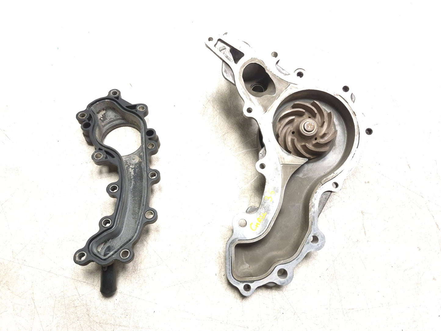 2015 Dodge Challenger Engine Water Pump 3.6l OEM