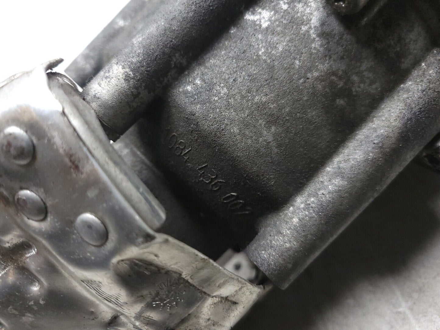 09-12 Audi A4 Quattro Center Differential OEM Code : Kxt