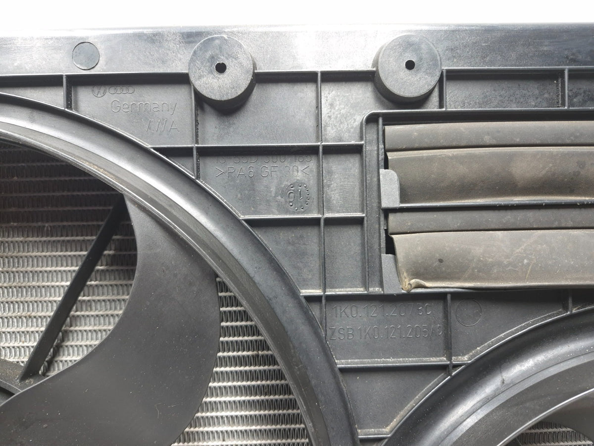 2011 Volkswagen Tiguan Radiator Condenser Intercooler Cooling Fan Assy OEM