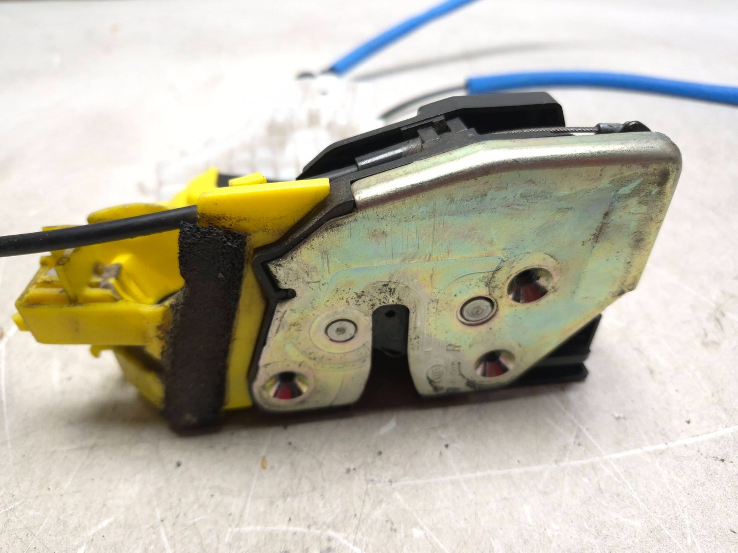 2017 Hyundai Sonata Front Door Lock Actuator Passenger Side Right OEM
