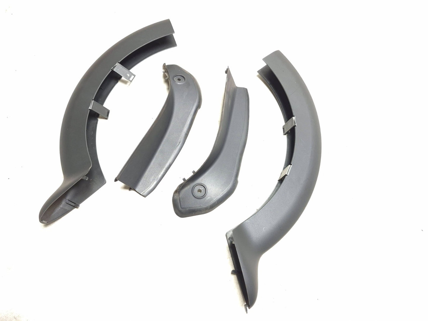 2013 BMW 328ix Trunk Hinge Trim Cover Oem✅
