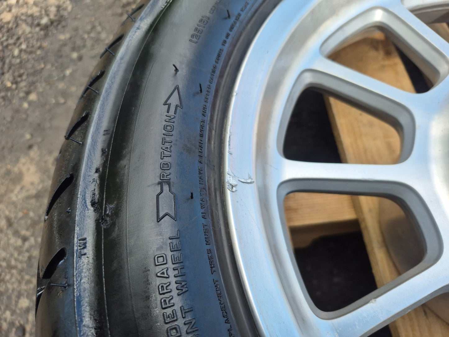 2014 Triumph America Wheel Rim W/tire Metzeler Front & Rear Pair OEM